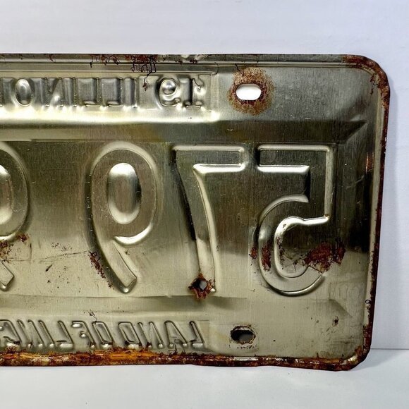 Vintage 1977 Illinois Automobile License Plate 579 974 - Cream‎ Green - Picture 6 of 7